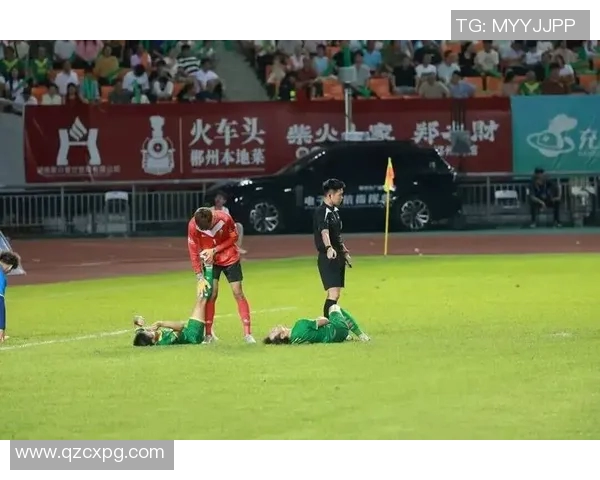 陈强畅谈足球生涯：从青涩少年到职业球员的心路历程